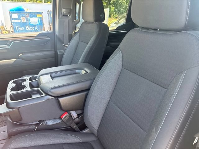 Used 2024 Chevrolet Silverado 1500 LT AWD/4WD image 27