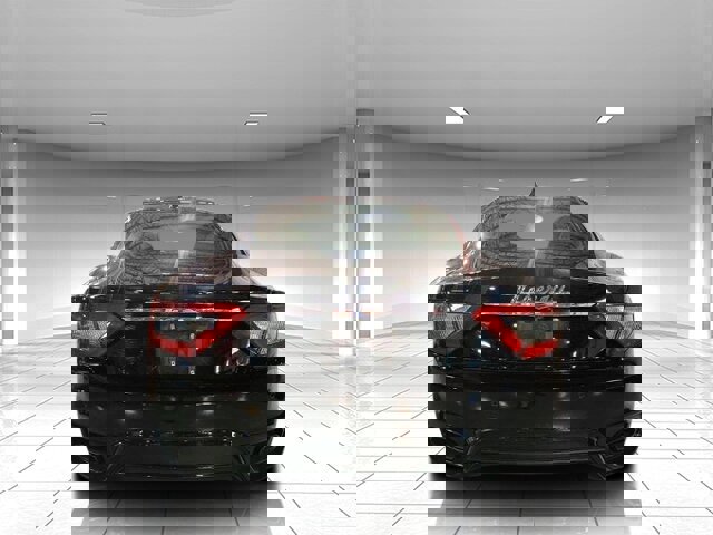 Used 2018 Maserati GranTurismo Sport image 4