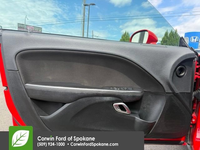 Used 2018 Dodge Challenger SXT w/ Blacktop Package RWD image 17