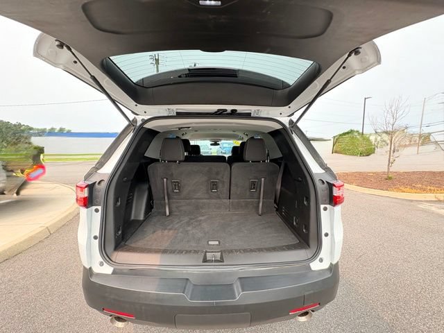 Used 2021 Chevrolet Traverse LS AWD/4WD image 28