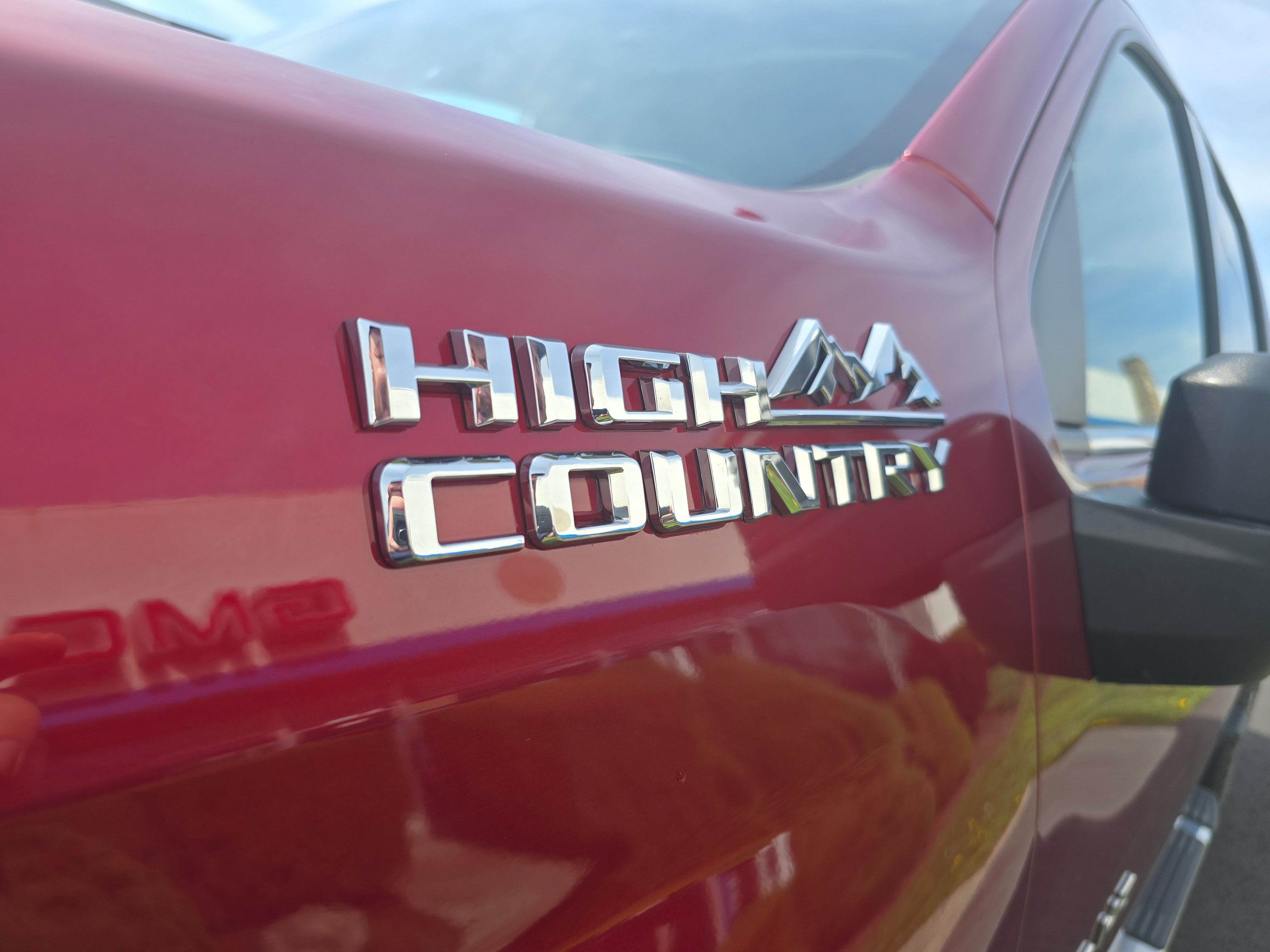 Used 2022 Chevrolet Silverado 2500 High Country w/ Z71 Off-Road Package AWD/4WD image 11