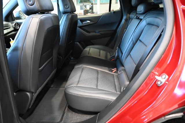 New 2027 Chevrolet Equinox LT w/ Convenience Package II FWD image 11