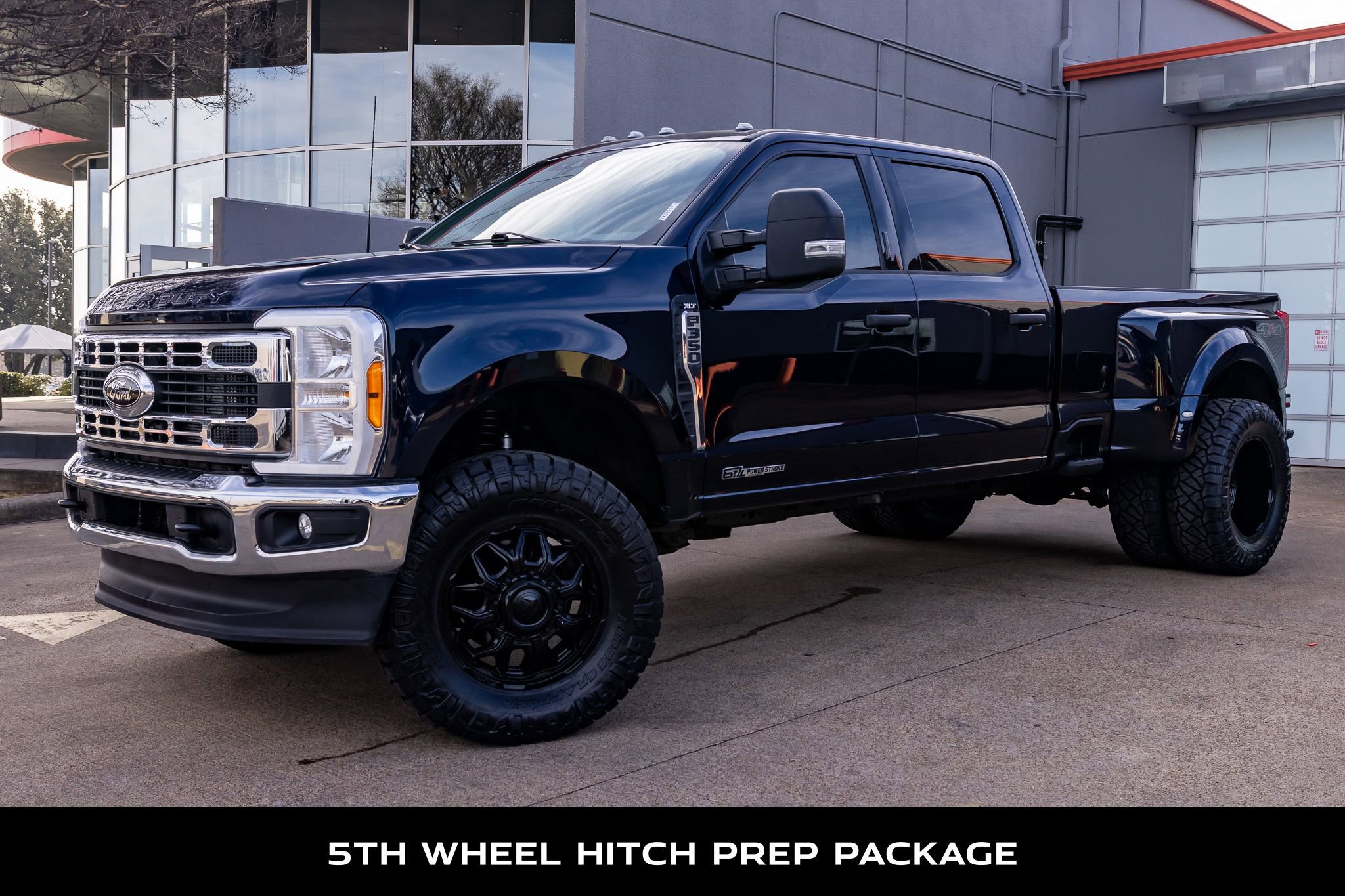 Used 2023 Ford F350 XLT image 5