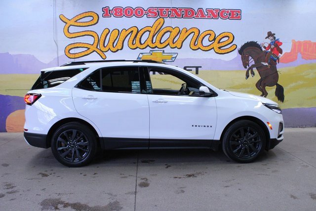 Certified 2022 Chevrolet Equinox RS w/ Infotainment Package