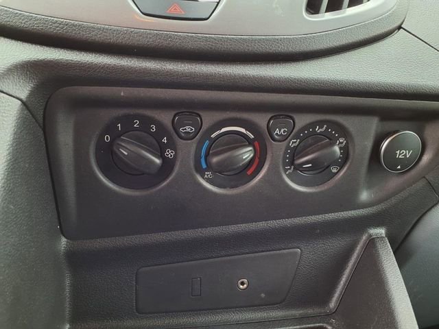 Used 2015 Ford Transit 350 XLT RWD image 18