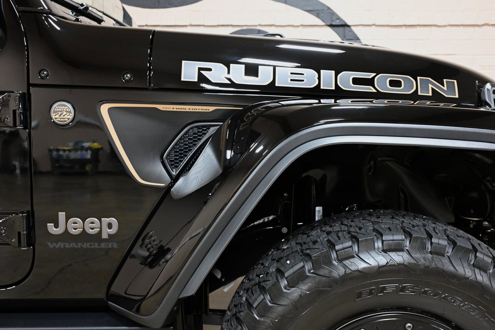 Used 2024 Jeep Wrangler Unlimited Rubicon 392 image 24