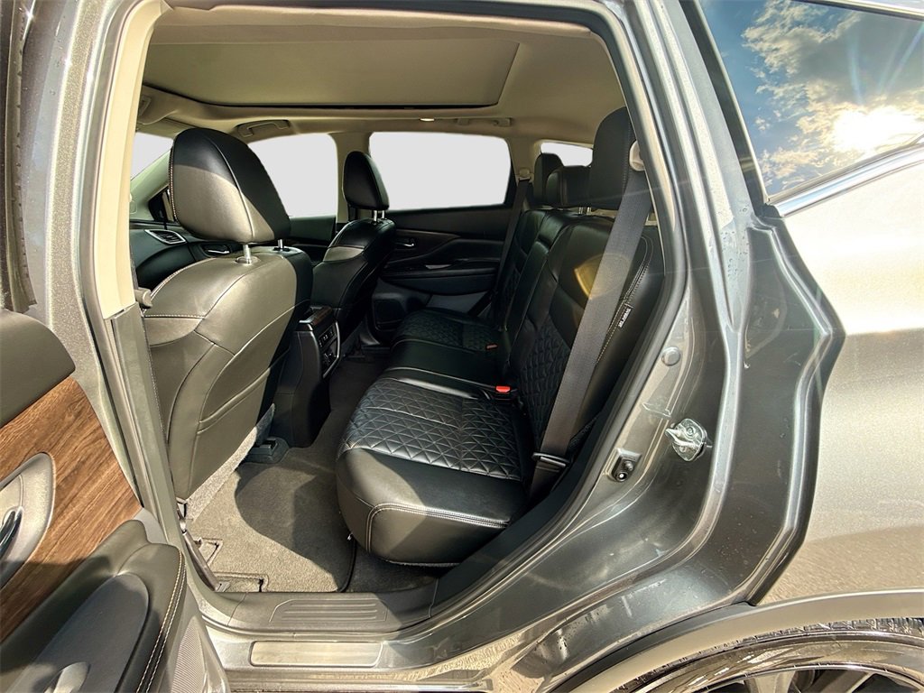 Used 2023 Nissan Murano Platinum w/ Cargo Package image 26