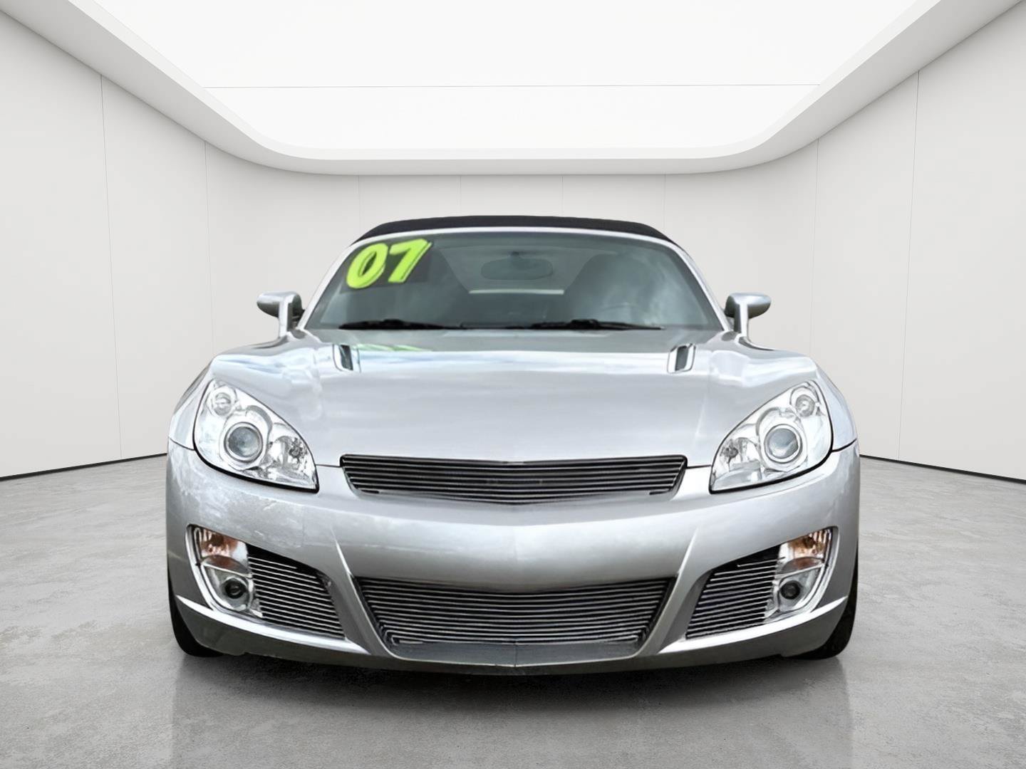Used 2007 Saturn Sky w/ Premium Trim Pkg RWD image 2