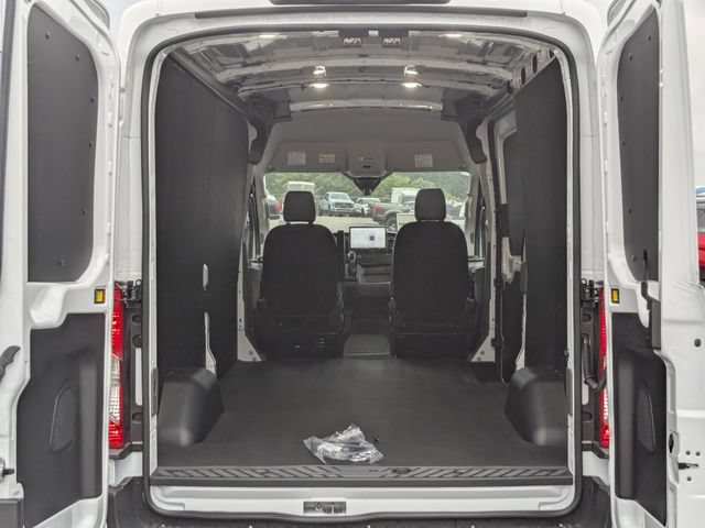 New 2026 Ford Transit 250 148 Medium Roof RWD image 20
