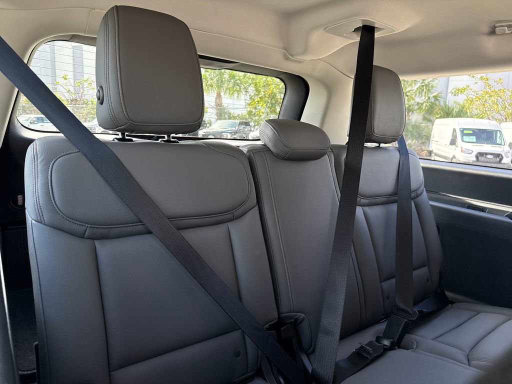 Certified 2025 Ford Expedition Max Active image 27