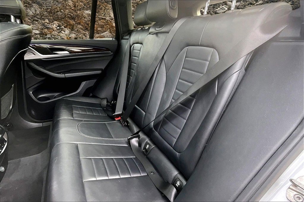 Used 2018 BMW X3 xDrive30i w/ Premium Package image 24