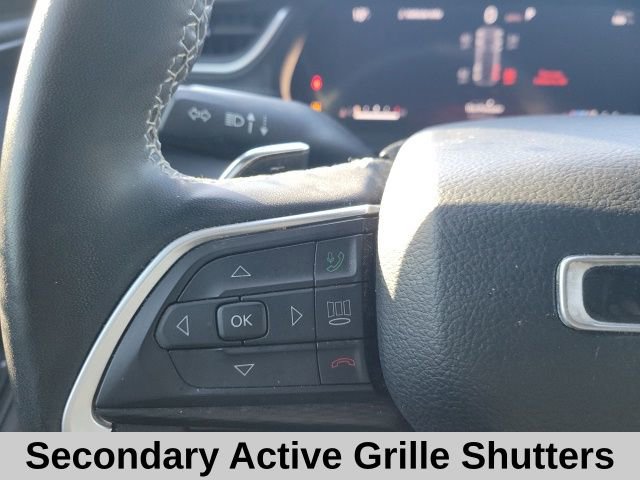 Used 2023 Jeep Grand Cherokee Altitude image 13