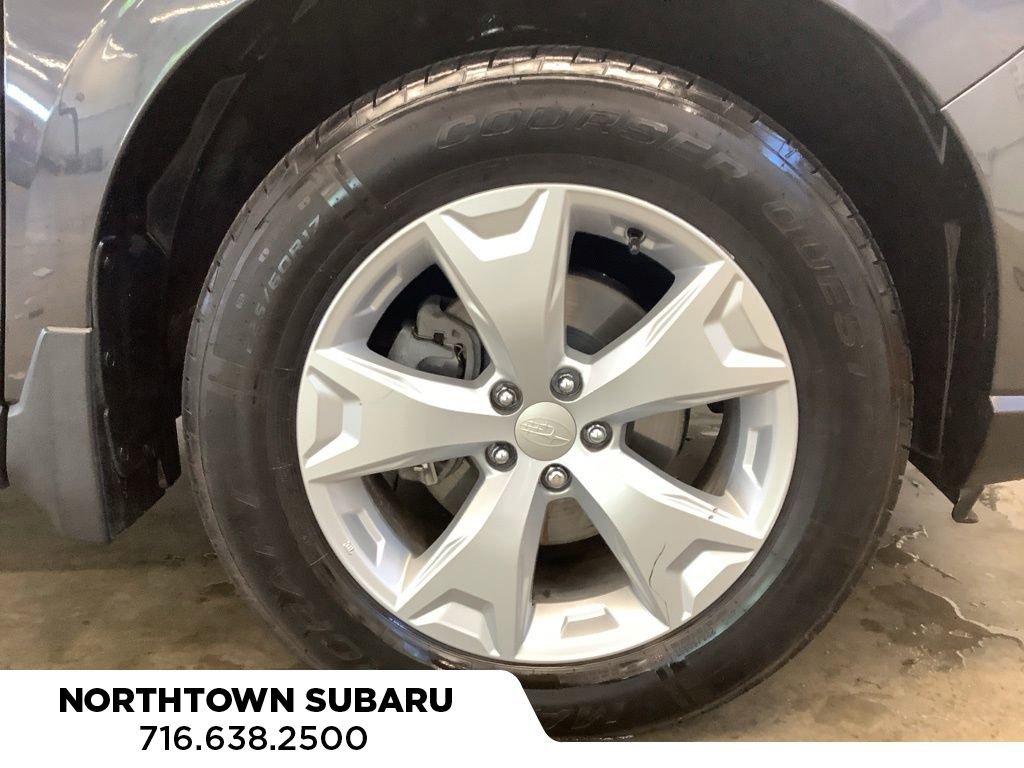 Used 2014 Subaru Forester 2.5i Touring AWD/4WD image 26