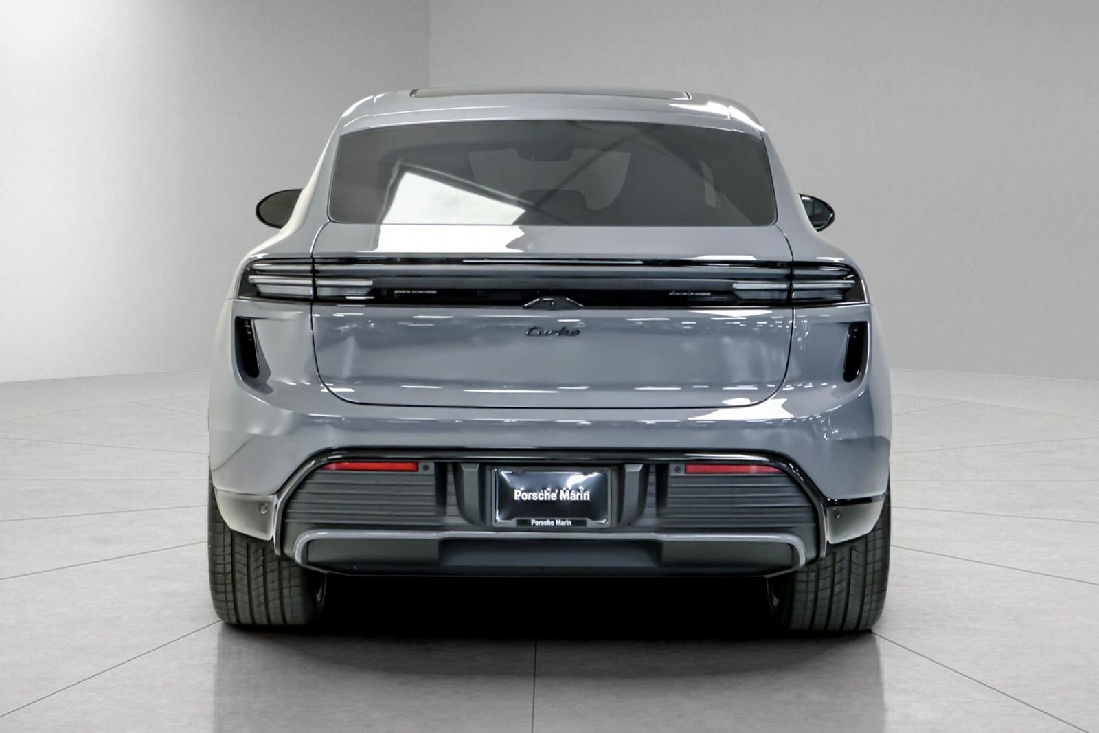 New 2025 Porsche Macan Turbo Electric image 7