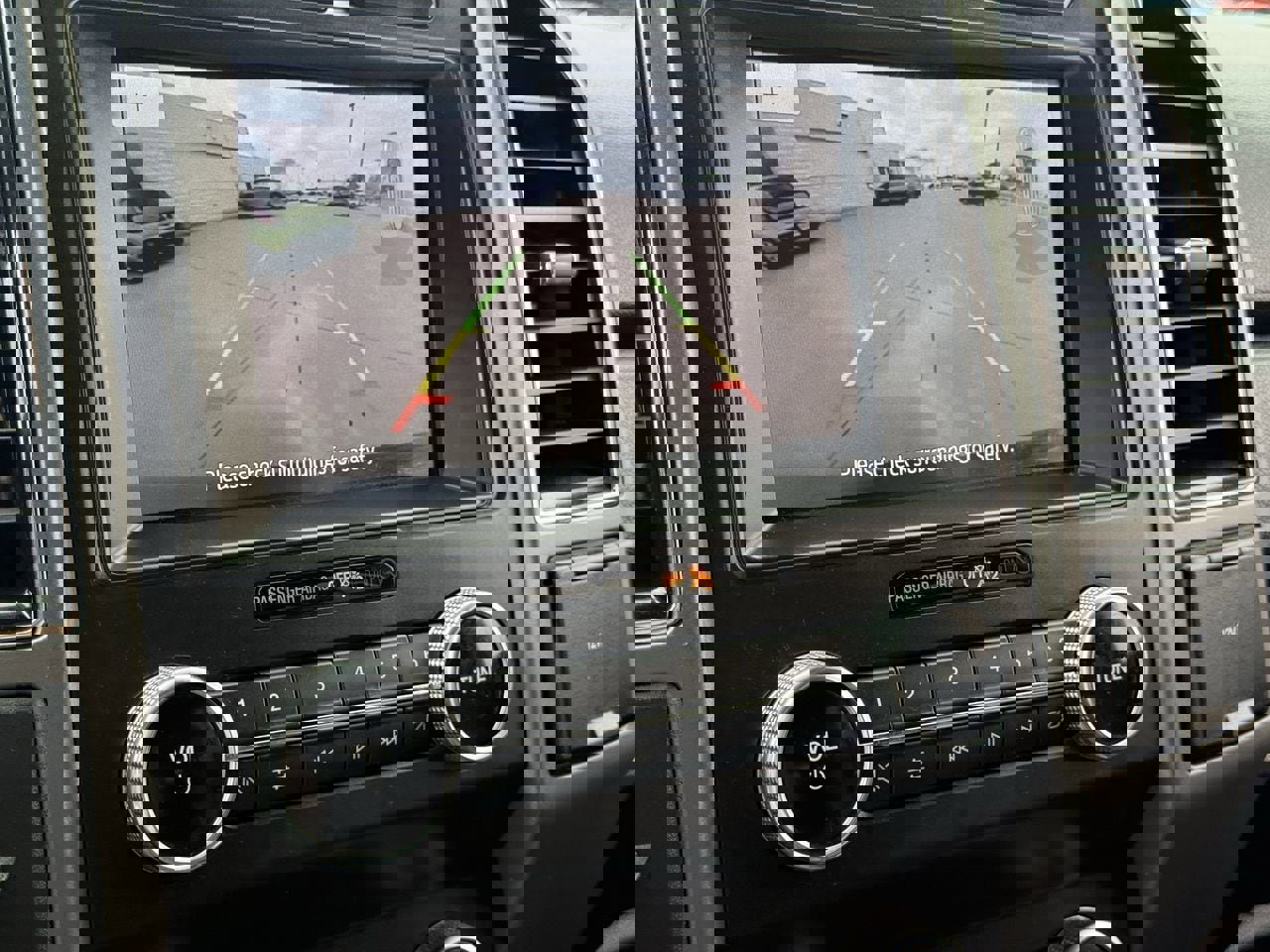 Certified 2021 Ford Expedition Max XLT image 19