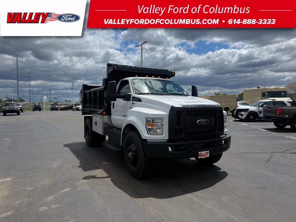 New 2025 Ford F750 2WD Regular Cab Super Duty