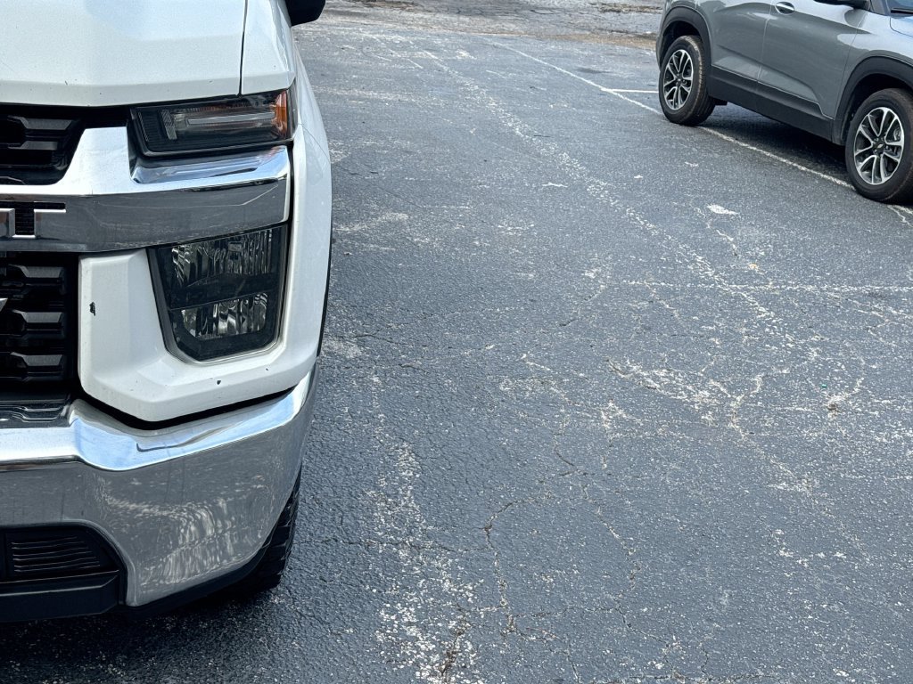 Used 2021 Chevrolet Silverado 2500 LT w/ Fleet Comfort Package AWD/4WD image 10