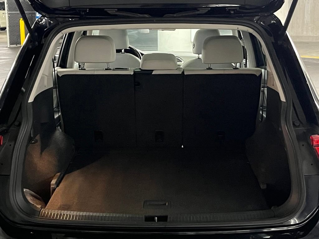 Used 2019 Volkswagen Tiguan SE w/ Panoramic Sunroof Package AWD/4WD image 35
