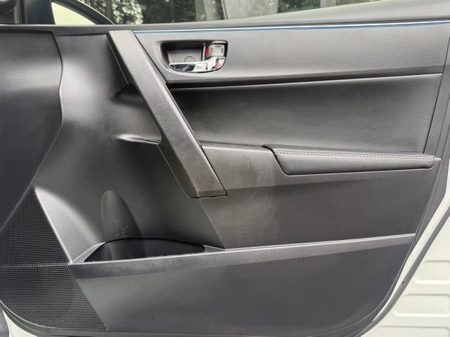 Used 2015 Toyota Corolla S FWD image 15
