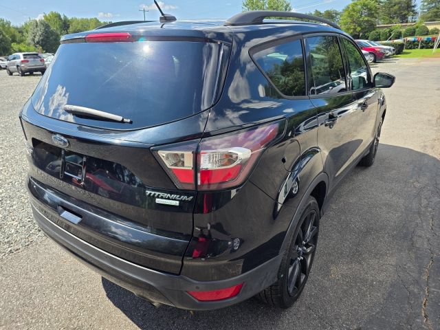 Used 2017 Ford Escape Titanium FWD image 5