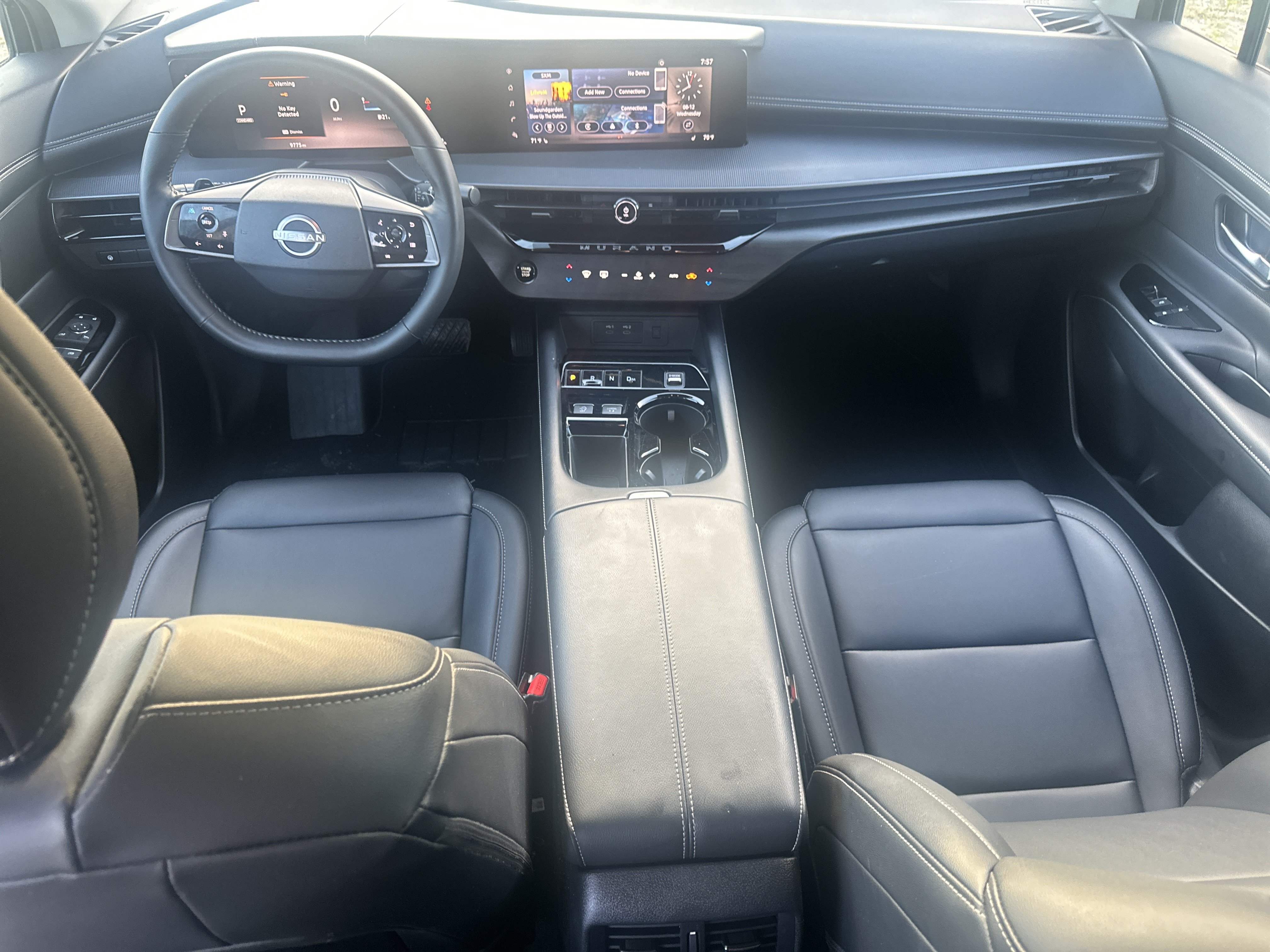 Used 2025 Nissan Murano SV AWD/4WD image 22
