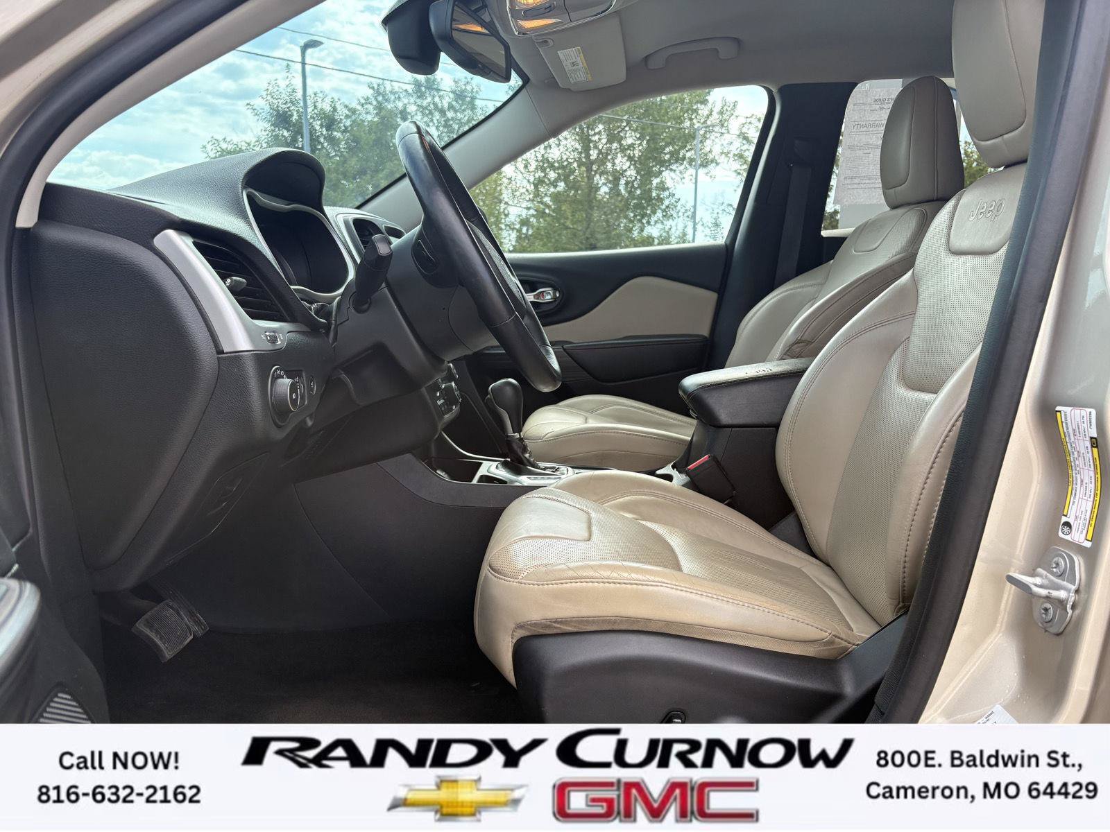 Used 2015 Jeep Cherokee Limited w/ Luxury Group FWD image 13