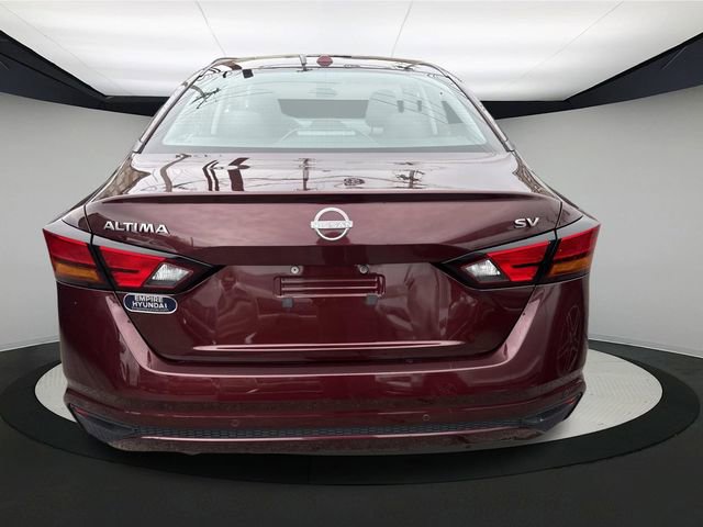 Used 2024 Nissan Altima 2.5 SV image 6