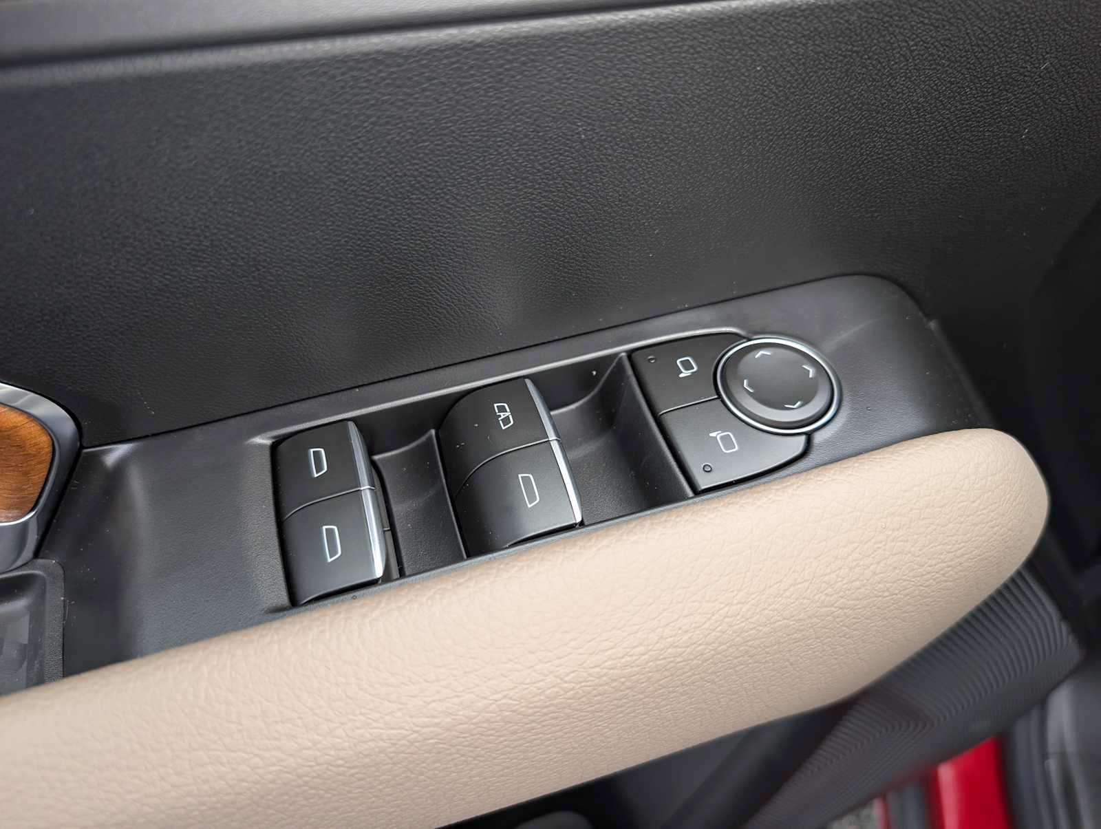 New 2026 GMC Canyon Denali AWD/4WD image 36