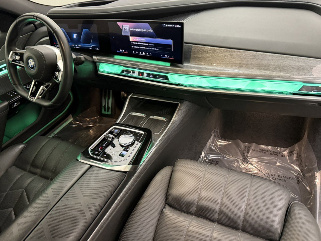 Used 2023 BMW i7 xDrive60 image 11