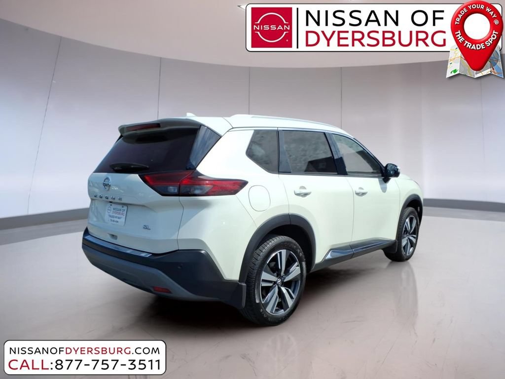 Used 2021 Nissan Rogue SL w/ Premium Package FWD image 3