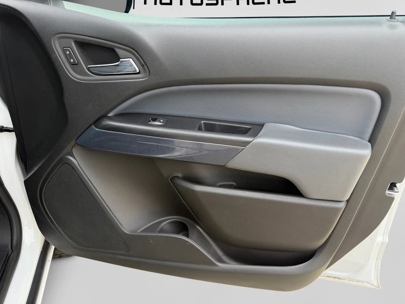 Used 2022 Chevrolet Colorado Z71 w/ Safety Package RWD image 27