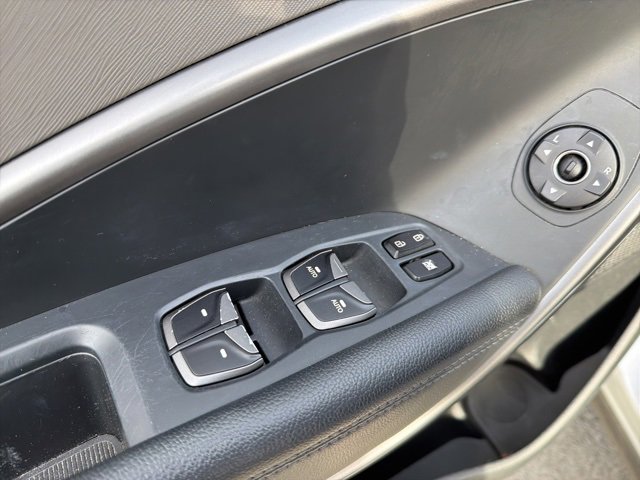 Used 2017 Hyundai Santa Fe SE w/ SE Premium Package 02 image 13