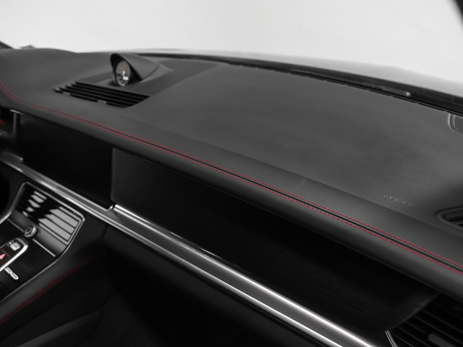 Certified 2023 Porsche Panamera GTS w/ Premium Package AWD/4WD image 25