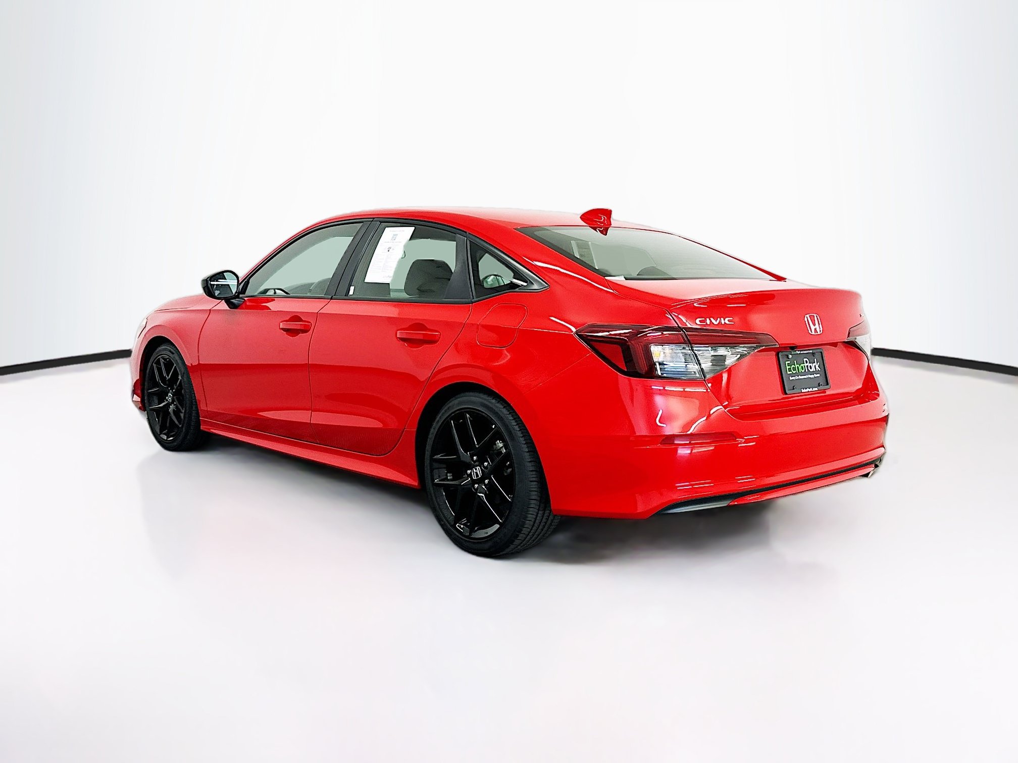 Used 2025 Honda Civic Sport image 5