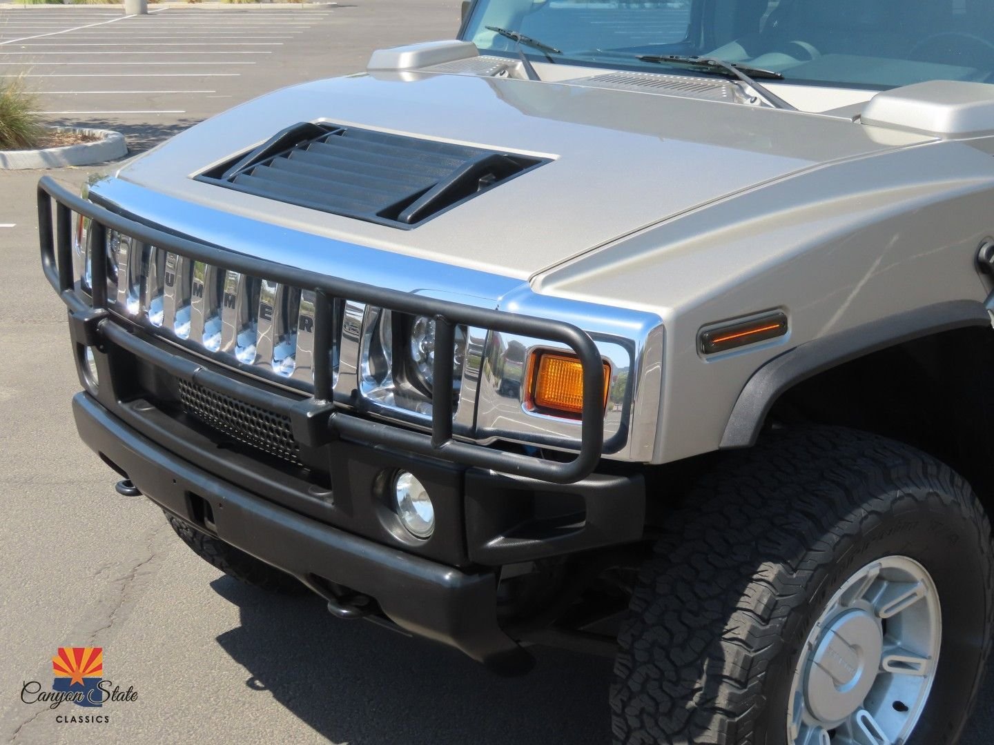Used 2003 HUMMER H2 w/ Preferred Equipment Group image 38