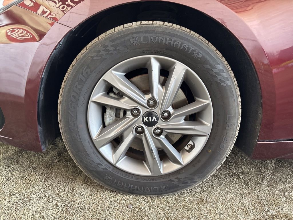 Used 2020 Kia Optima LX FWD image 21
