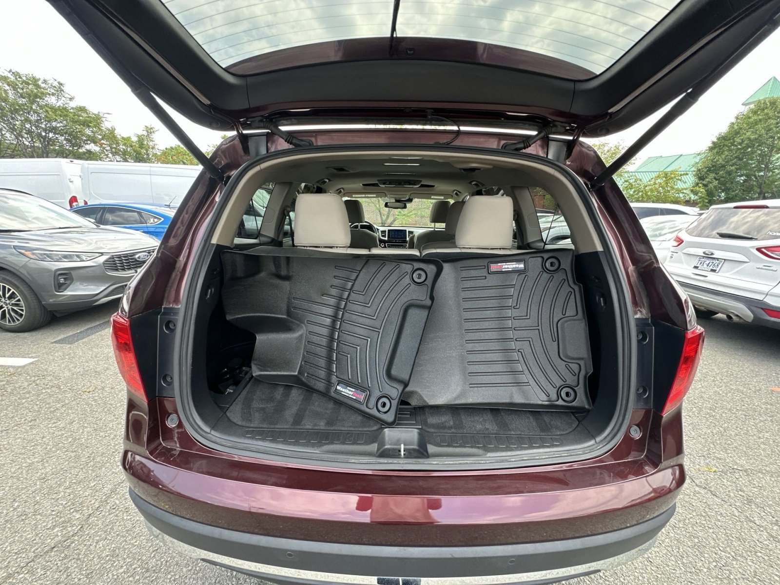 Used 2017 Honda Pilot Touring image 34