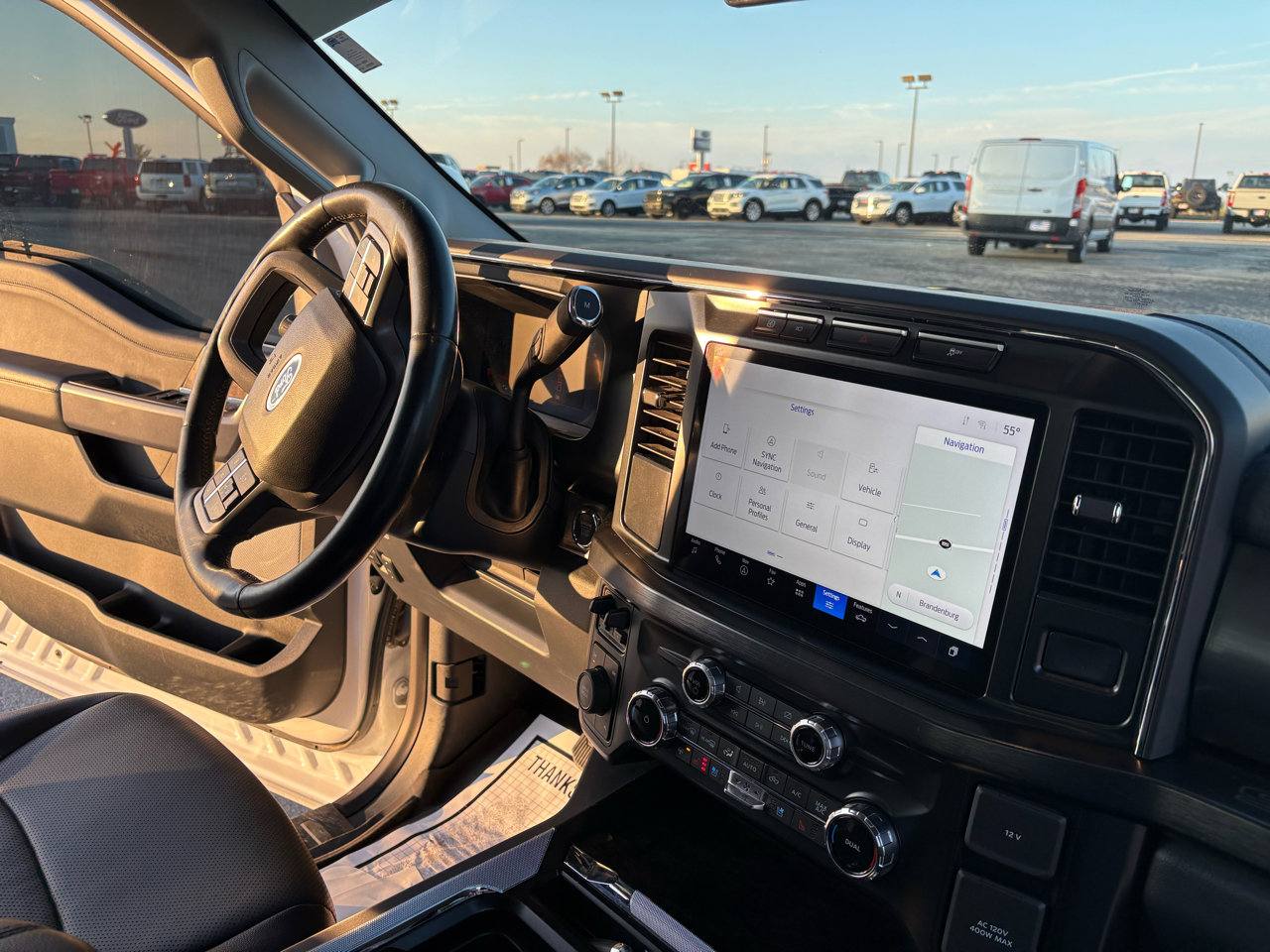 Used 2023 Ford F350 Lariat image 46