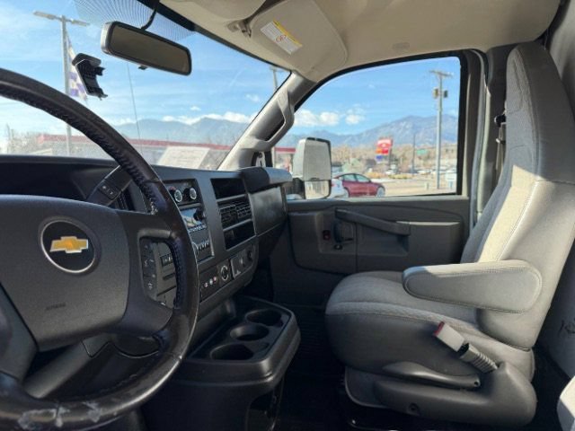 Used 2020 Chevrolet Express 3500 w/ Power Convenience Package RWD image 24