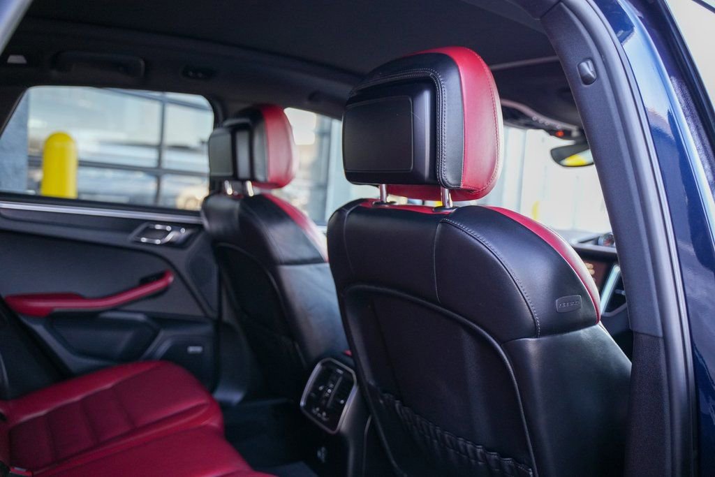 Used 2018 Porsche Macan GTS image 45