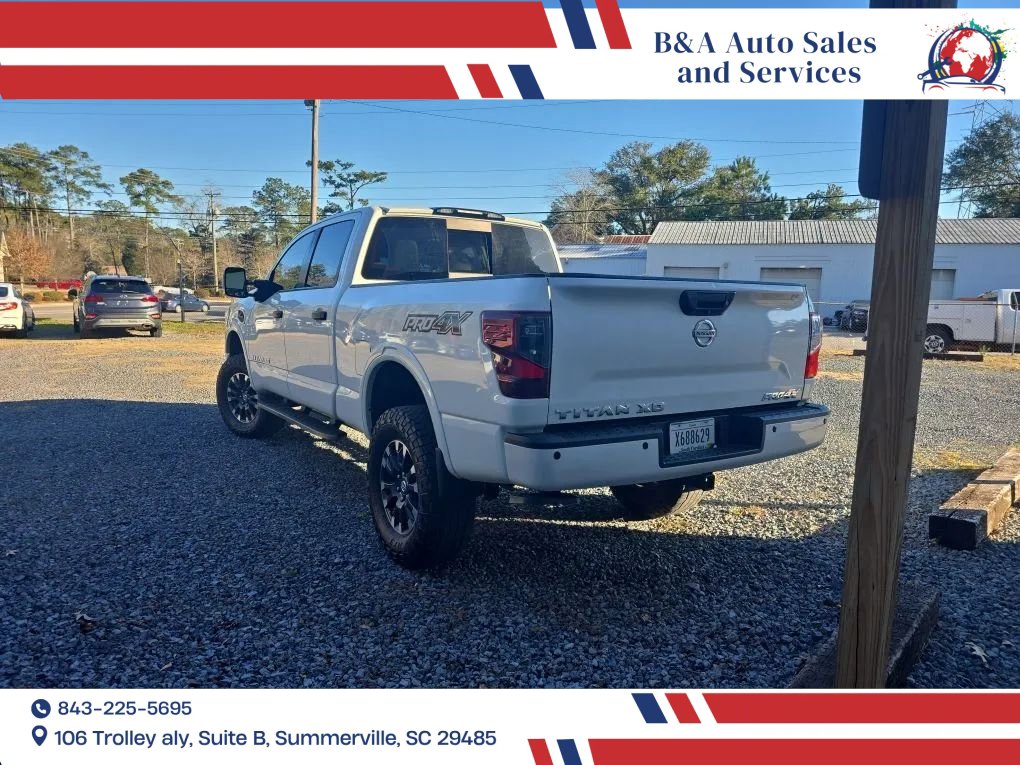Used 2018 Nissan Titan PRO-4X w/ Pro-4x Convenience Package AWD/4WD image 3