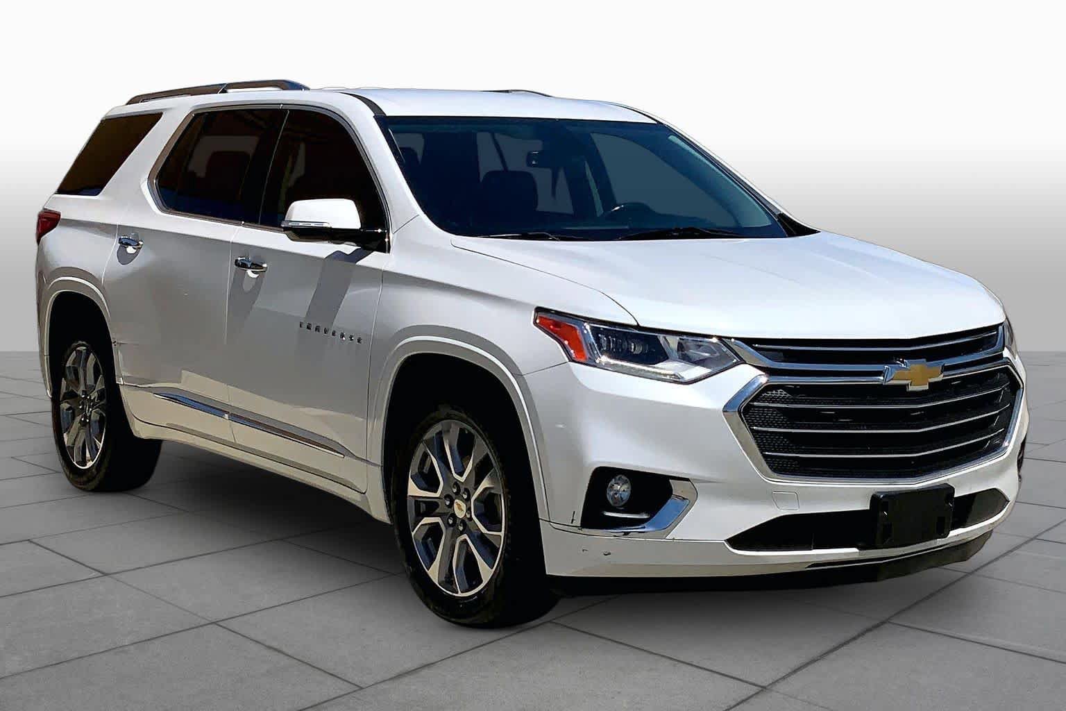 Used 2019 Chevrolet Traverse Premier w/ LPO, Floor Liner Package FWD image 3