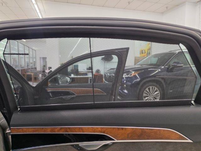 Used 2020 Audi A8 L 4.0T w/ Executive Package AWD/4WD image 30