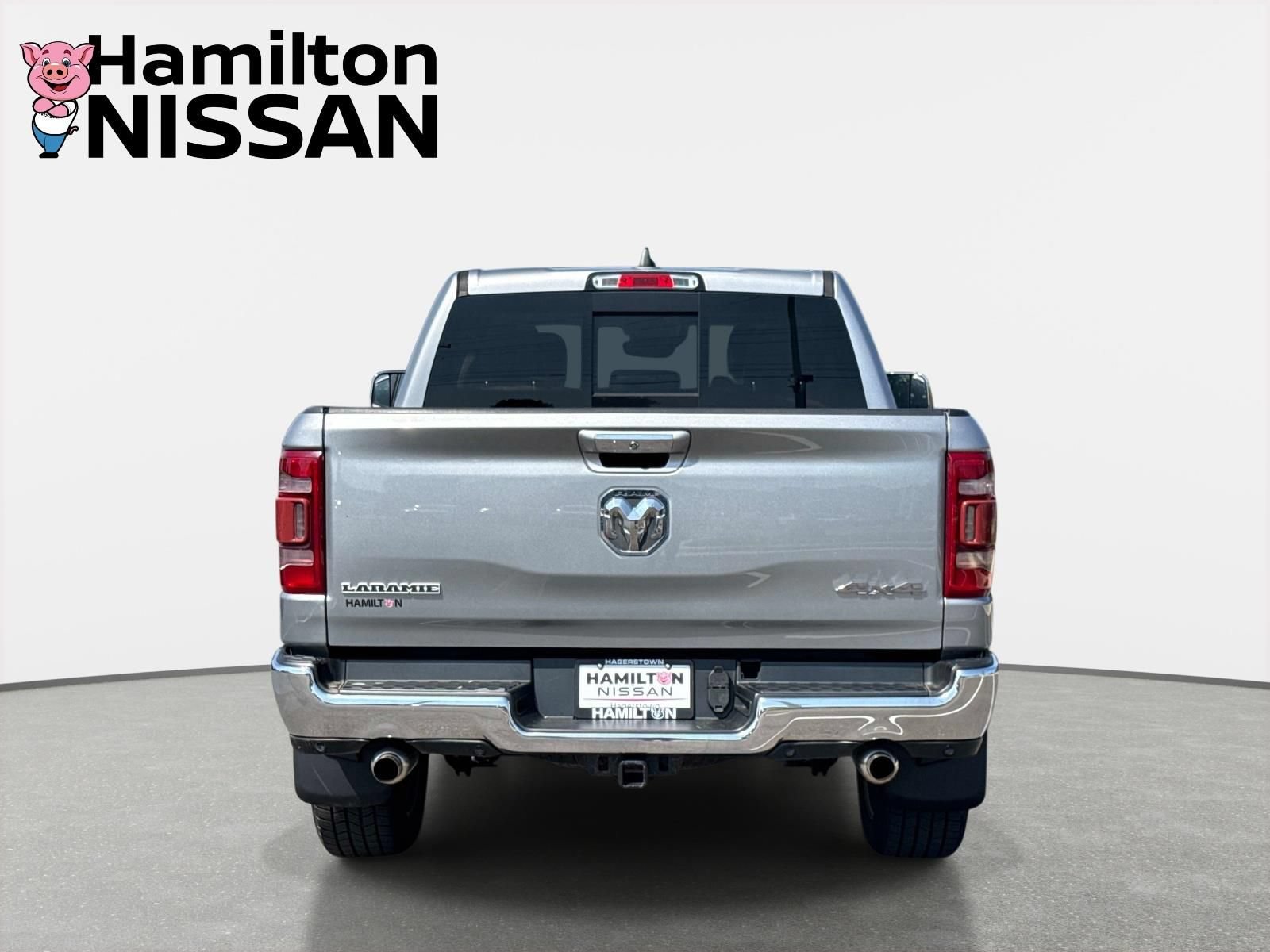 Used 2019 RAM 1500 Laramie AWD/4WD image 3