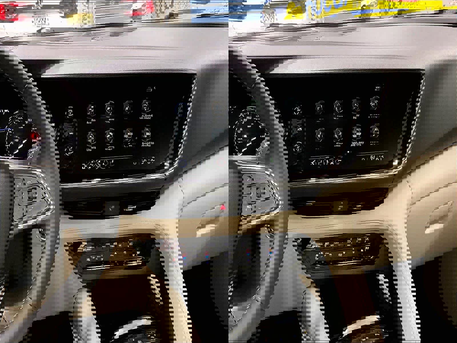 Used 2023 Buick Envision Avenir image 19