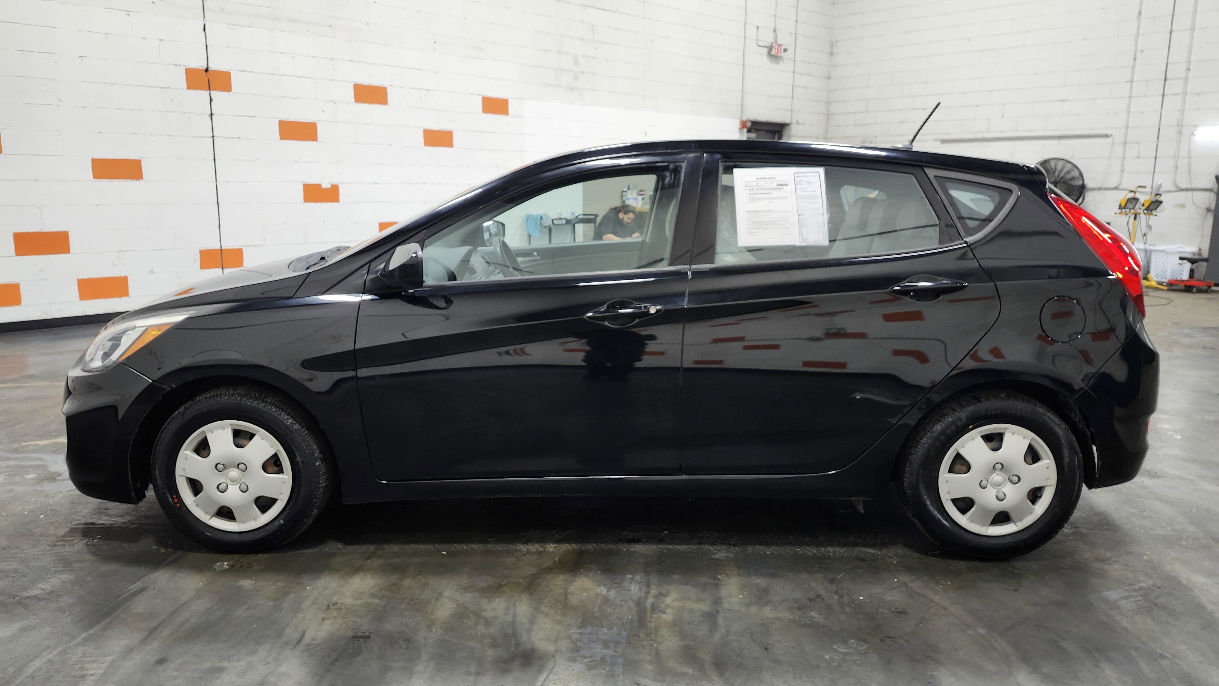 Used 2015 Hyundai Accent GS image 10