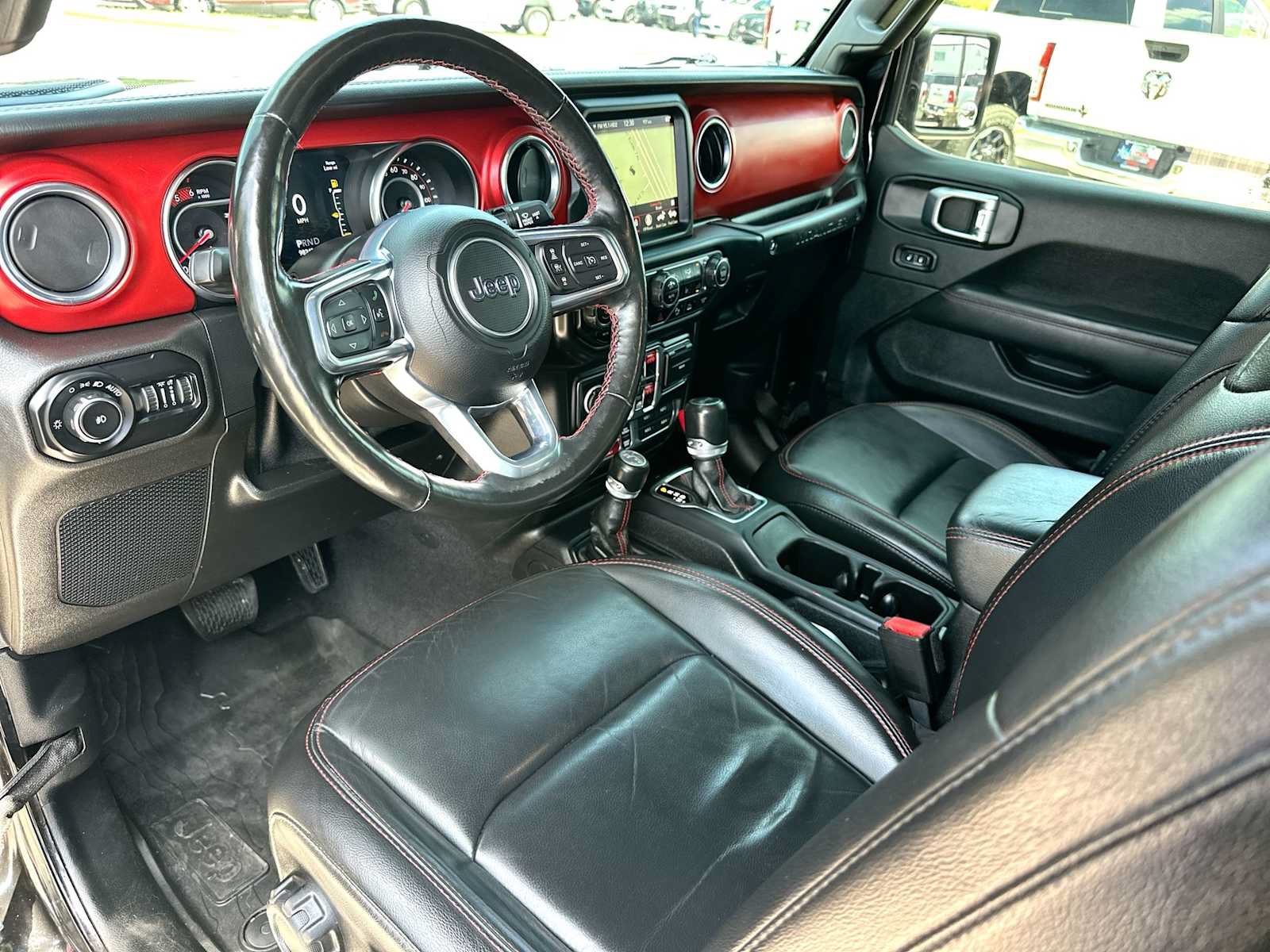Used 2021 Jeep Wrangler Unlimited Rubicon AWD/4WD image 18