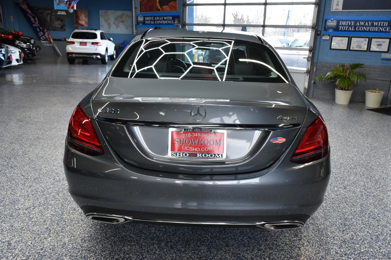 Used 2020 Mercedes-Benz C 300 4MATIC Sedan w/ Premium Package image 4