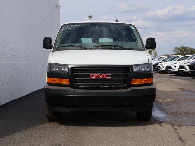 New 2025 GMC Savana 2500 w/ Driver Convenience Package image 2