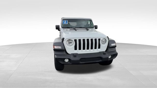 Used 2023 Jeep Wrangler Unlimited Sport AWD/4WD image 11